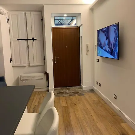 Unique Suite In Milan Center Exterior photo